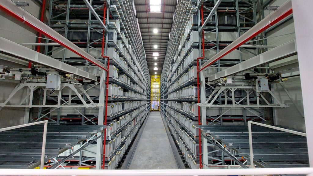 Photo of the Fehr Satellite Stacker - Cassette-less honeycomb warehouse for long goods