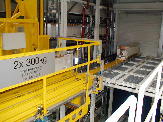 Photo of the Fehr Satellite Stacker - Cassette-less honeycomb warehouse for long goods