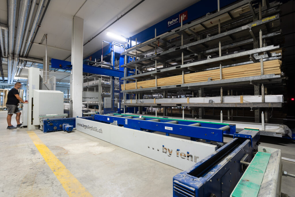 Photo of the Fehr Sidestacker for long goods near Baumgartner Fenster in Hagedorn, Cham